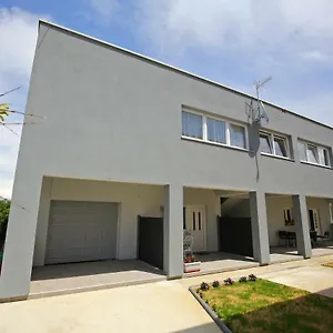 Niko , Nin Chorvatsko